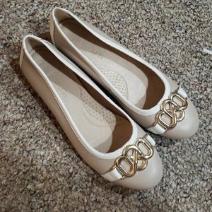 Aerosoles Nude Flats